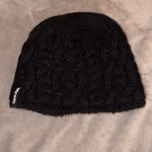 Calvin Klein Accessories - Calvin Klein Cableknit beanie‎